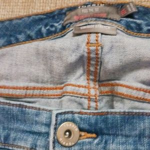 Torrid Distressed Jean's size 18